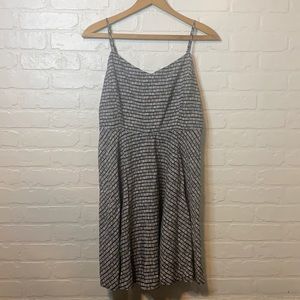 Old Navy Black & White Mini Dress Size XL